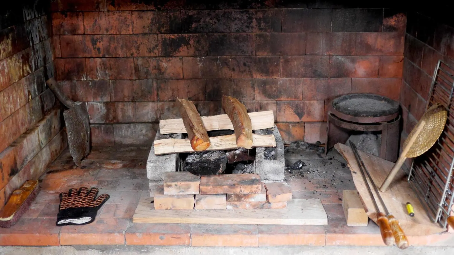 Green Valley Cruzinhas House With Fireplace & Bbq Santana  Portugal